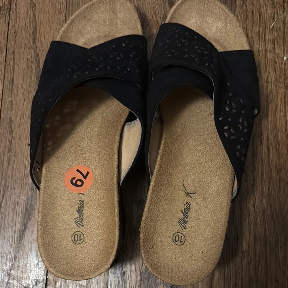 Victoria K Black Criss-Cross Sandals